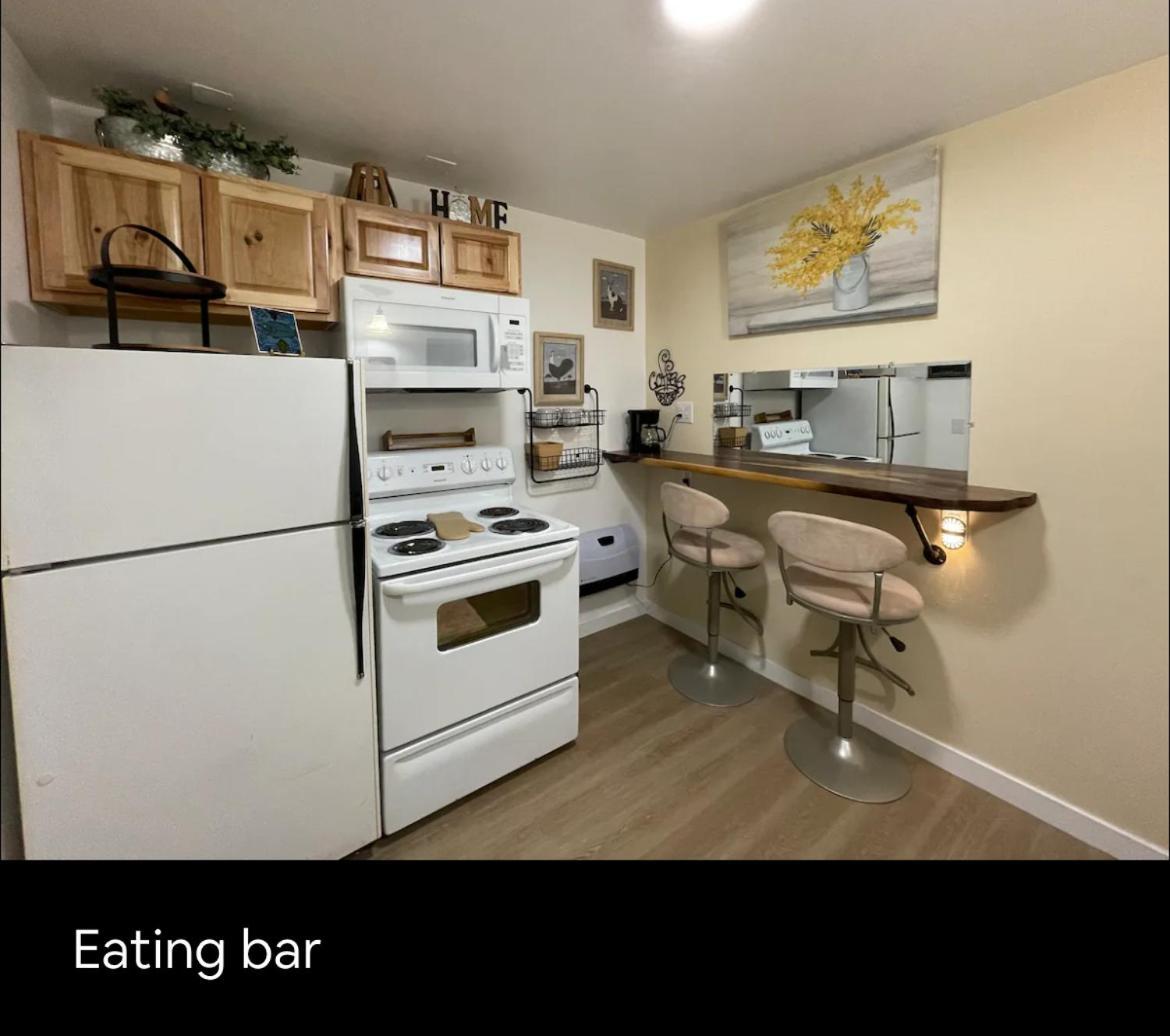 Riverside Retreat Apartment